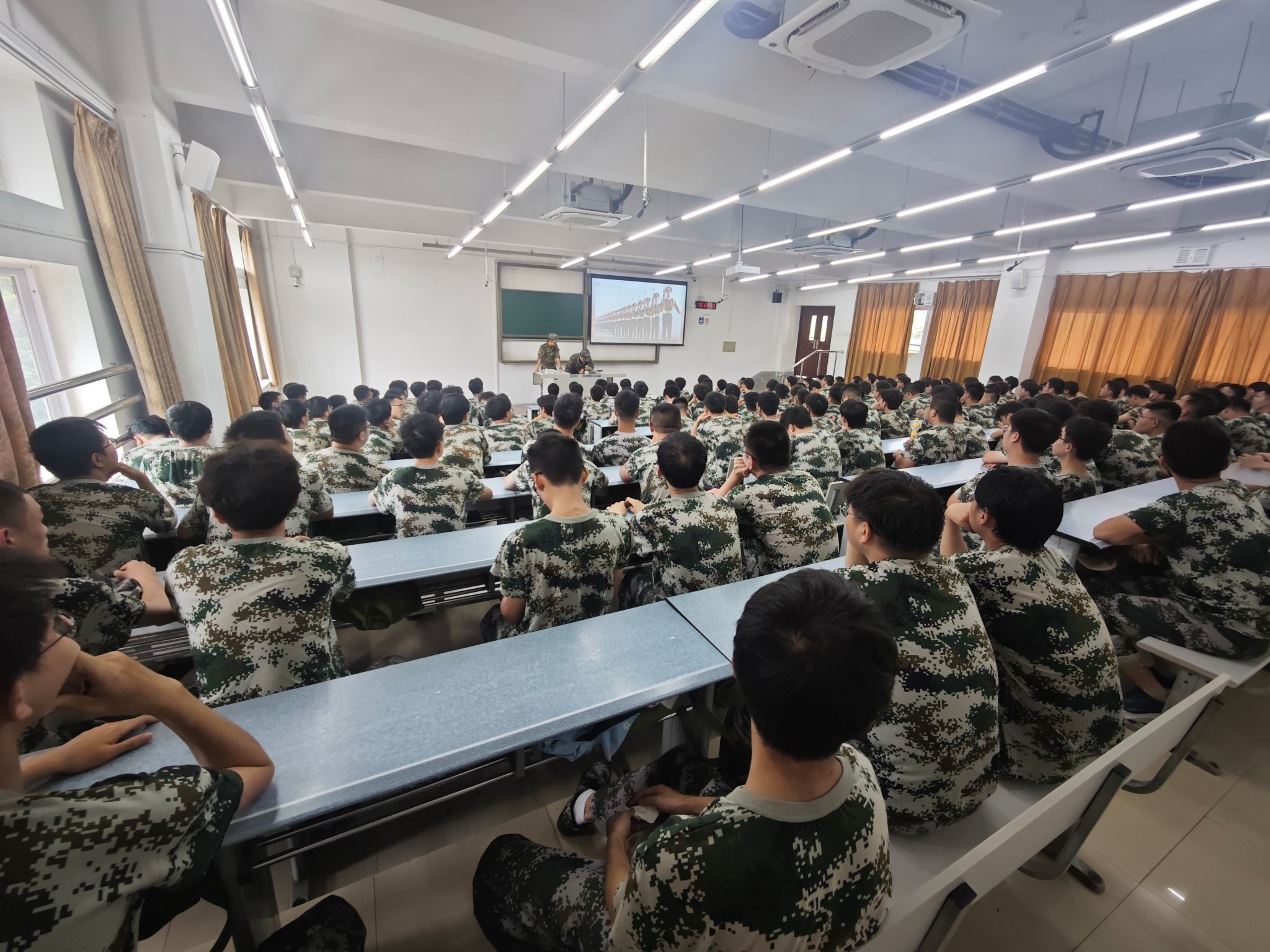 主播福利